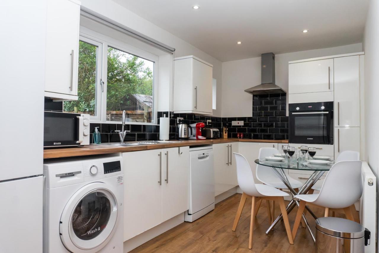 Ferienhaus Relaxation By Olauda Sa - 3 Bed House With Free Parking Bristol
