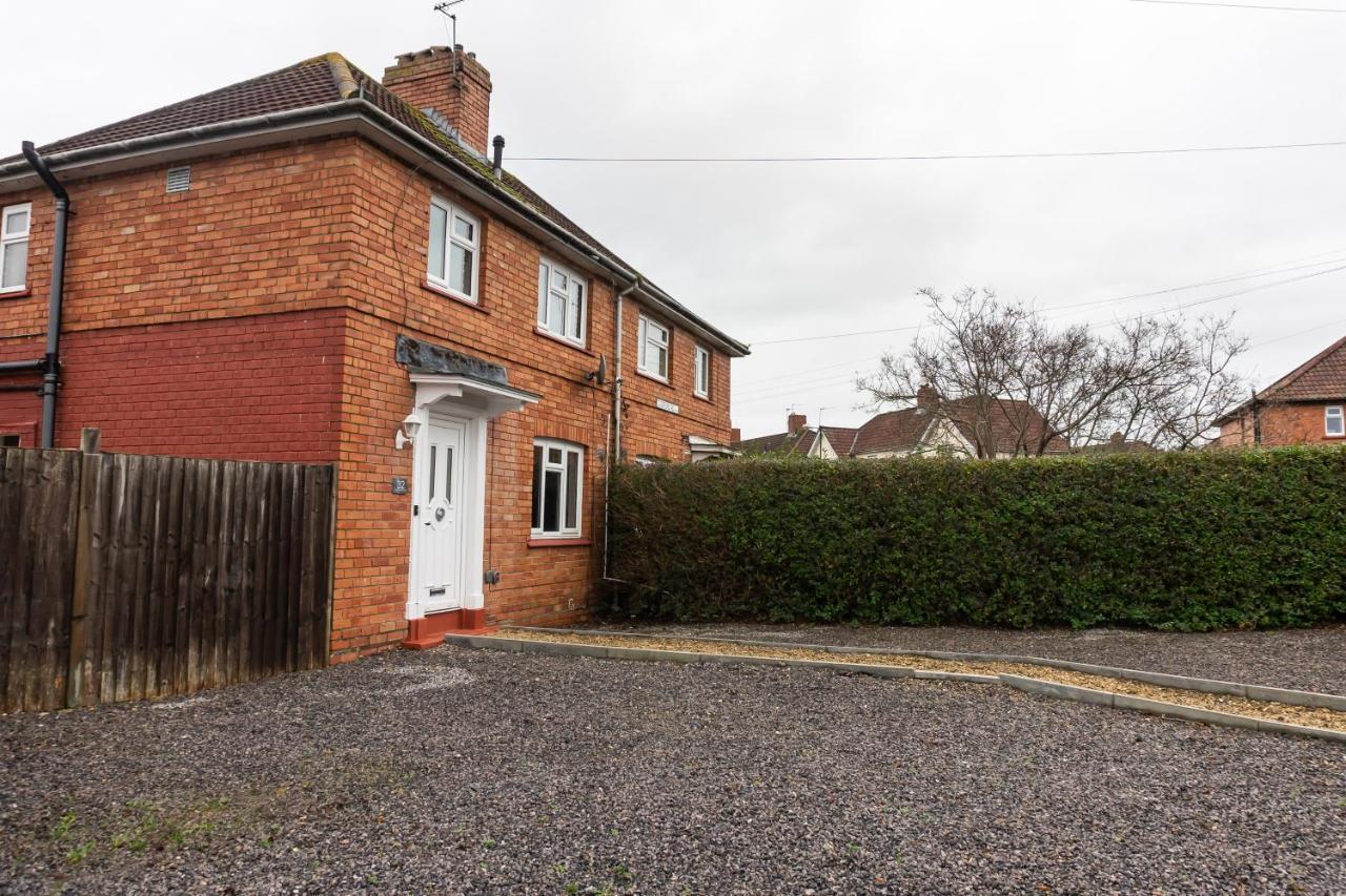 Relaxation By Olauda Sa - 3 Bed House With Free Parking Ferienhaus Bristol